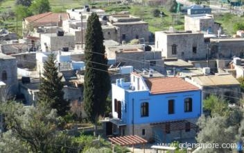 Traditional  Hotel  " IANTHE ", private accommodation in city Chios, Greece